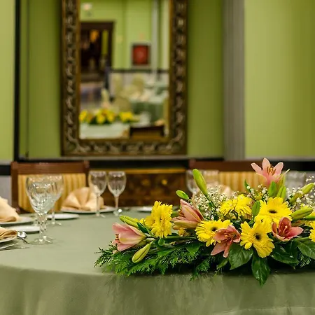 Infanta Cristina ホテル