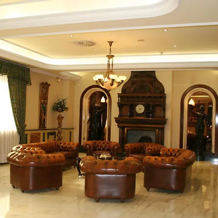 Hotel Infanta Cristina 4*