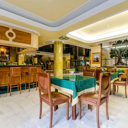 Infanta Cristina ホテル