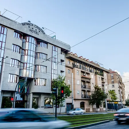 Infanta Cristina ホテル