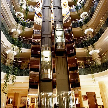 ホテル Infanta Cristina